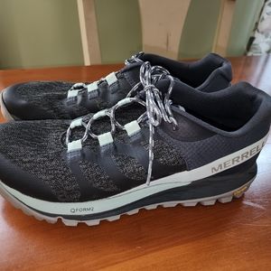 Women's Merrell Antora trail runners size 9.5